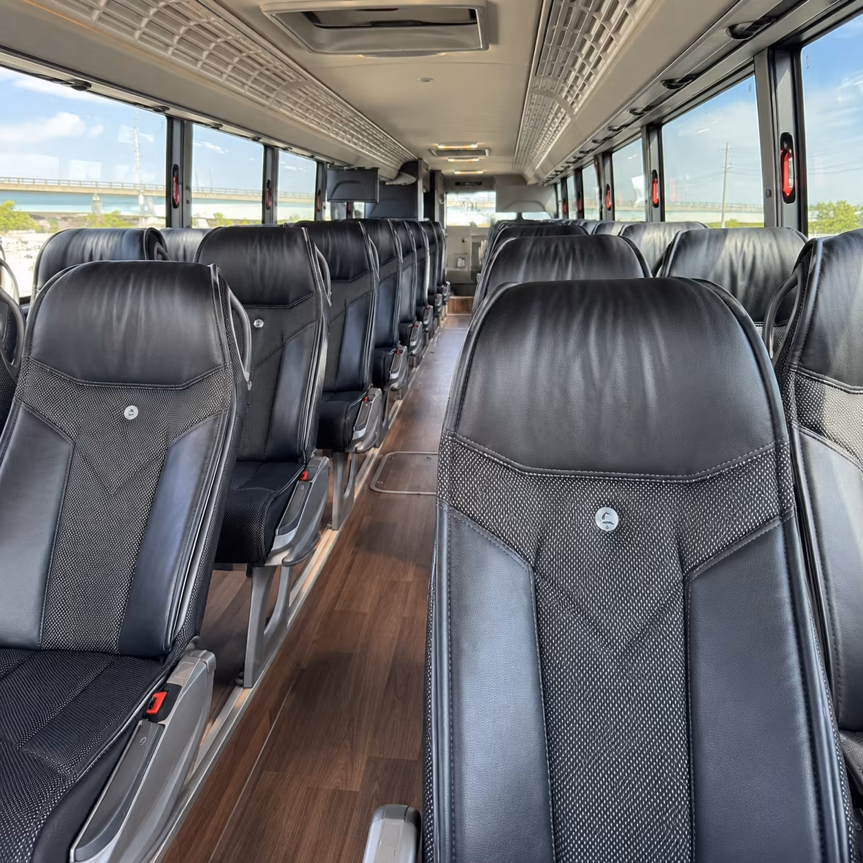 long distance bus rentals from suffolk to outer banks and north carolina