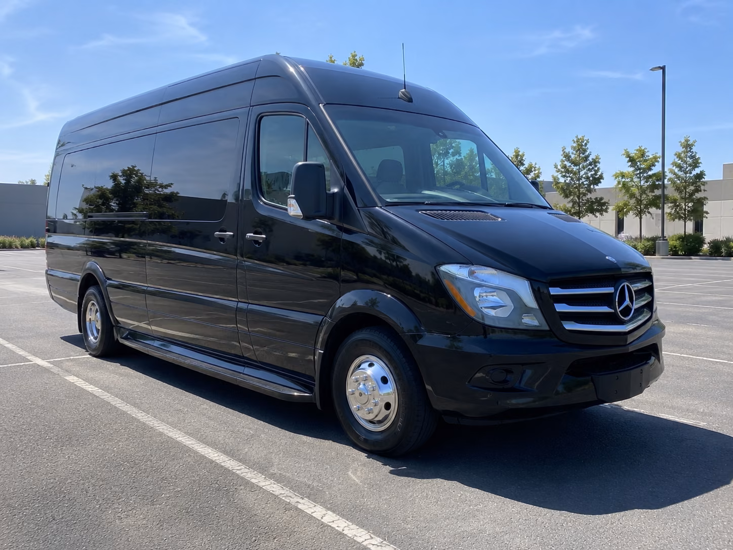 sprinter vans and minibuses for suffolk executive transportation