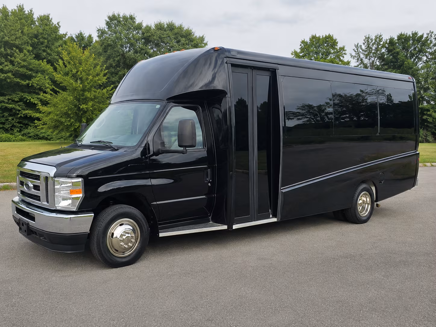 suffolk prom transportation onboard seating